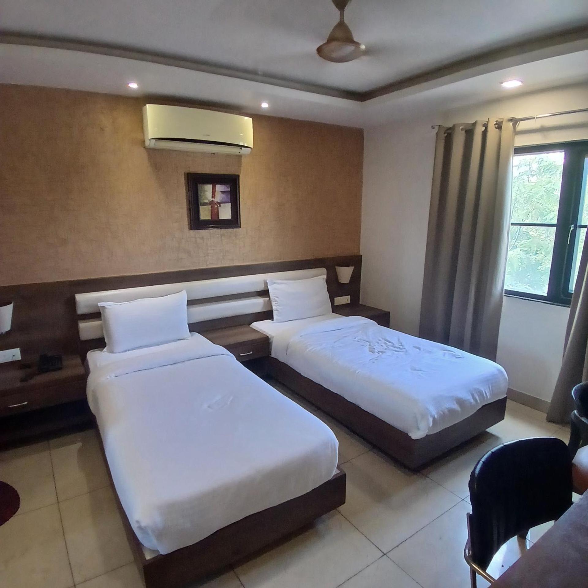 Hotel Square 36 Kota  Dış mekan fotoğraf